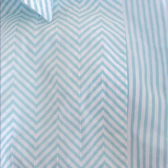 TALBOTS- Aqua Blue & White Button Down Shirt - Picture 3 of 7
